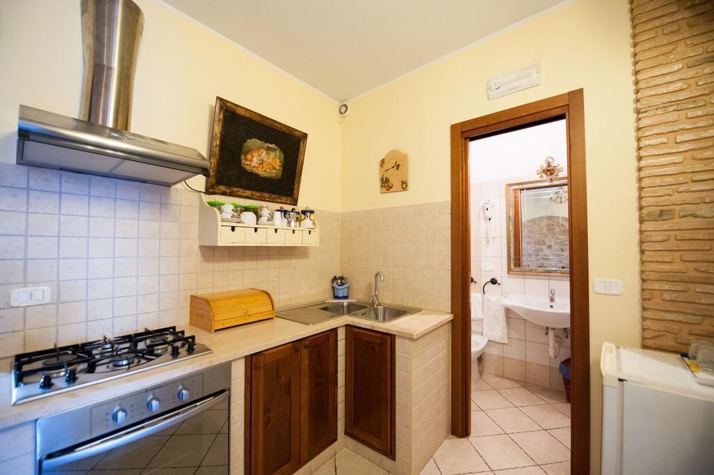 Bed And Breakfast Mblo Fondi Dış mekan fotoğraf