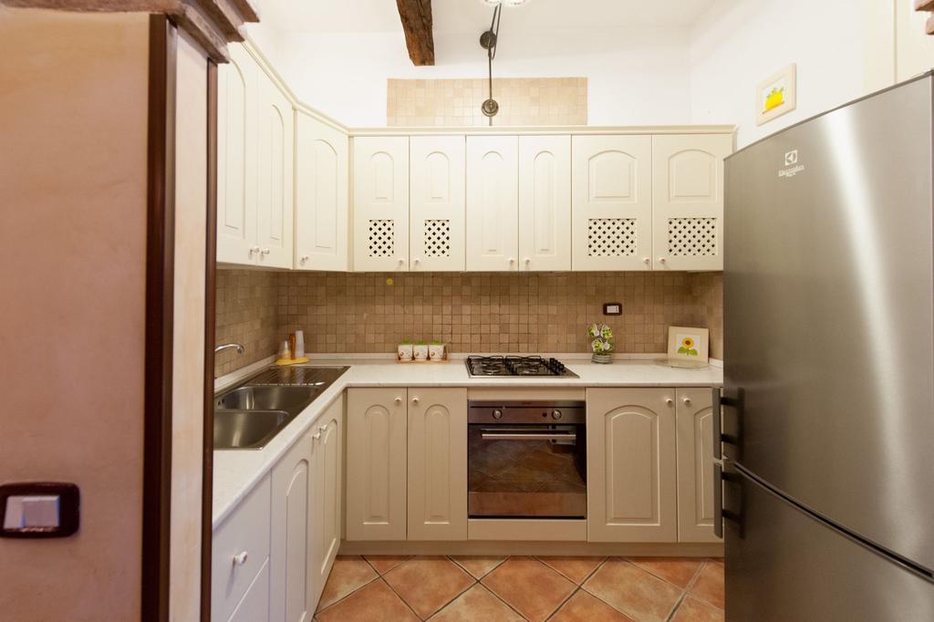 Bed And Breakfast Mblo Fondi Dış mekan fotoğraf